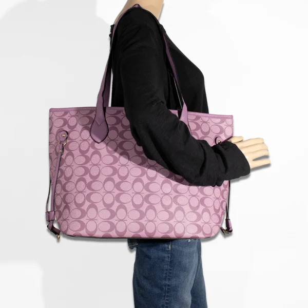 HalfMoon Tote