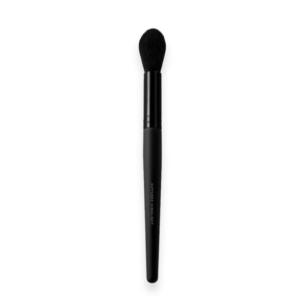BareMinerals Diffused Highlighter Brush