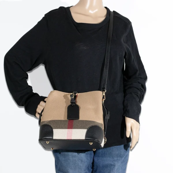 Plaid Bucket Bag