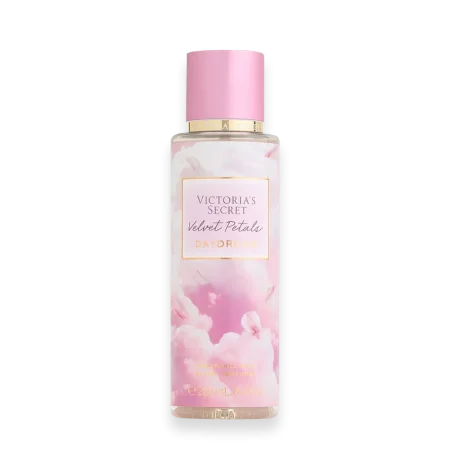 Victoria’s Secret Velvet Petals Daydream Fragrance Mist